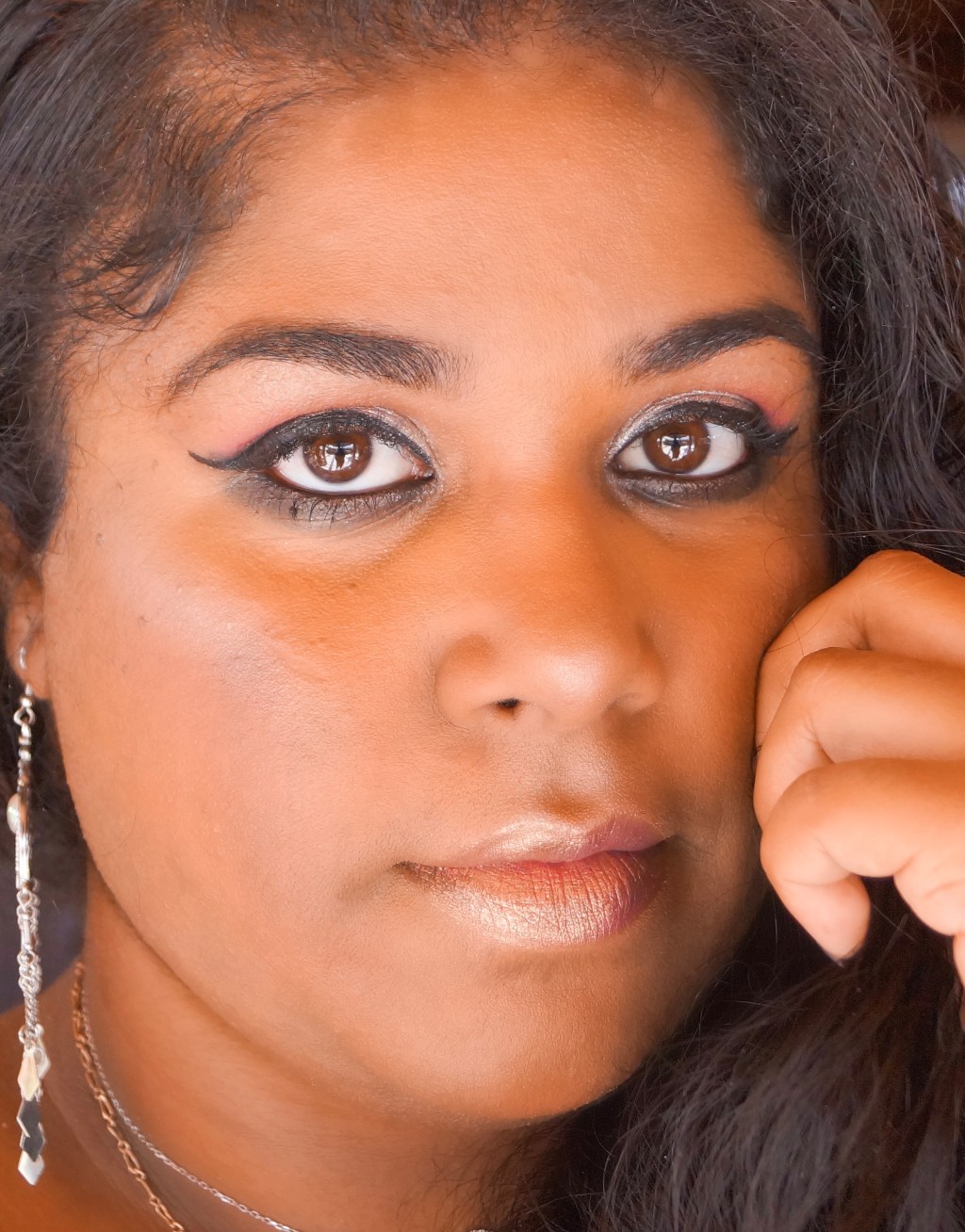 GLITTERS & SMOKEY MAKEUP LOOK⎪MAKEUP&nbsp;TUTORIAL