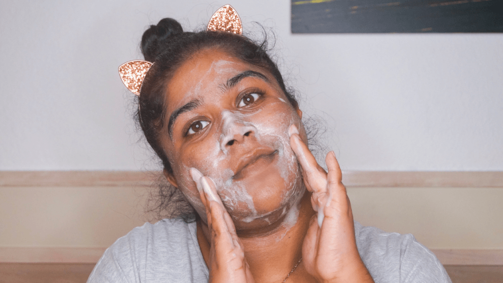 GET UNREADY WITH ME: MA ROUTINE POUR ME DÉMAQUILLER&nbsp;!