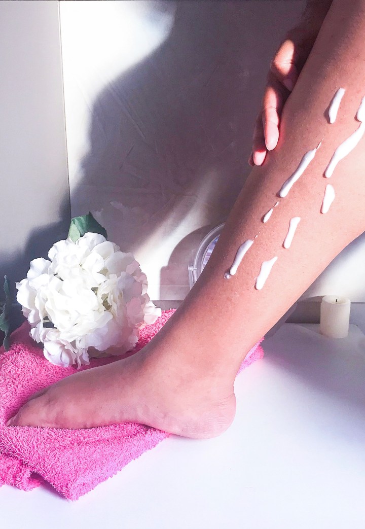 LOVE BEAUTY AND PLANET ÇA VOUS DIT QUELQUE CHOSE ? / LOVE BEAUTY AND PLANET DOES IT TELL YOU SOMETHING ?